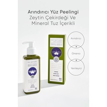 Iva Natura Arındıcı Yüz Peeling Zeytin Çekirdeği Ve Mineral Tuz Içerikli 125