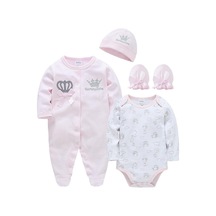Pembe Bebek Kız Giysileri Set Erkek Pijama Bebe Fille Şapka Eldiven Pamuk Nefes Yumuşak Ropa Bebe Yenidoğan Uyuyanlar Bebek Pijamaları Pembe