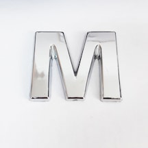 M Harfi 3,75 Cm Krom Yapışkanlı Çok Renkli