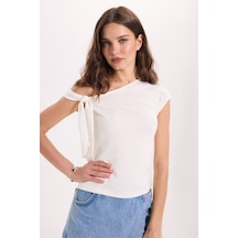 Tudors Kadın Slim Fit Dar Kesim Kısa Kollu Kayık Yaka Ekru Bluz-50540