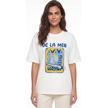 Onloox Kadın Beyaz Beyaz Pamuklu Bisiklet Yaka Düşük Omuz Oversize Sardalya Grafik Baskılı Kısa Kollu T-shirt