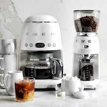 Smeg DCF02 50's Retro Style Filtre Kahve Makinesi 1050 W Beyaz
