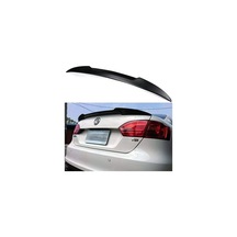 Volkwagen Jetta Mk6 Plastik M4 Parlak Siyah Spoyler 2011-2018