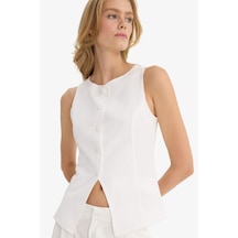 Defacto Slim Fit Dar Kesim Bisiklet Yaka Yelek E9946ax25auwt32 Beyaz