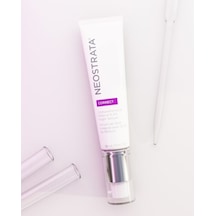 Koyu Lekelerin Azalmasına Yardımcı Olan Onarıcı Yenileyici Gece Serumu 30 Ml