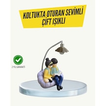 Okuyan Çift Figürlü Dekoratif Gece Lambası Hediye Seçeneği Çok Renkli