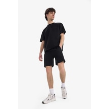 DeFacto Slim Fit Dar Kesim Dar Paça Basic Düz Şort B8674AX24SMBK81