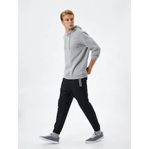 Siyah