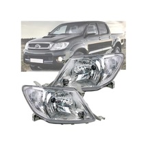 Toyota Uyumlu Hilux Vigo Sağ Sol Ön Far Takımı Beyaz Sinyal 2008-2011