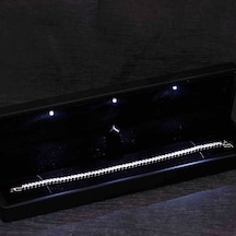 Gümüş Işıklı Kutulu 4 Mm Beyaz Taşlı Su Yolu Kadın Bileklik Gümüş - Rose Gold