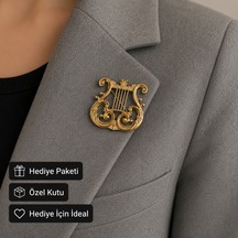 Altın Renk Lir Figürlü Kadın Broşu Zarif Vintage Tasarım Hediye Aksesuar Açık Gri