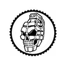 El Bombası Kuru Kafa Tasarım Sticker 10 X 10 Cm