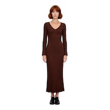 Ersefa Kadın Fashion Forward Bodycon Uzun Kollu V Yaka Maxi Triko Elbise Kahverengi