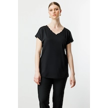On Fashion Dilim Yaka Kadın Basic Bluz 25y.on.blz.51393.01 Siyah