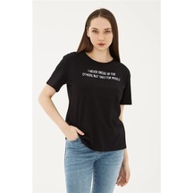 Fashion Friends Baskılı Bayan T-shirt 23y-tst0146k1 001