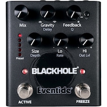 Eventide Blackhole Reverb Pedalı