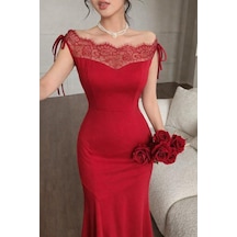 Butik İstanbul Kadın Göğüs Ve Yakası Dantel Detaylı Kayık Yaka Görünümlü Uzun Ithal Krep Elbise Kırmızı