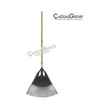 Fiskars 1001584 Solid Çim Ve Yaprak Tırmığı Xl Ahşap  Saplı