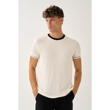 Regular Fit Yaka Detaylı T-shirt Ekru