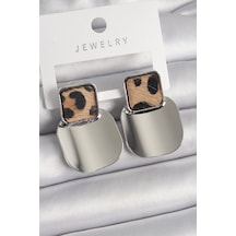 Pirinç Gümüş Renk Kare Plaka Leopar Desenli Kadın Küpe Çok Renkli