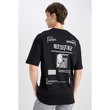 DeFacto %100 Pamuk Beetlejuice (1988) Siyah Boxy Fit Bisiklet Yaka Sırt Baskılı Kısa Kollu Tişört D8514AX24AUBK81