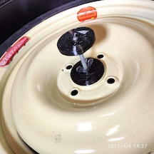 1982-1994 Bmw 3 Serisi Yedek Lastik Tutucusu