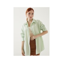 Meecy Kadın Açık Yeşil Oversize Uzun Basic Gömlek Açık Yeşil Açık Yeşil