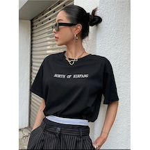 Unisex North Of Nirfang Tasarım Basklı Tshirt Siyah