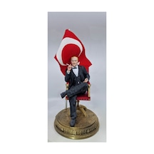 Türk Bayraklı Atatürk Figür 21 Cm Özel Tasarım