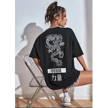 Kadın Siyah Oversize Pamuk Dragon Baskılı T-shirt Siyah Kadın Siyah Oversize Pamuk Dragon Baskılı T-shirt Siyah
