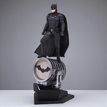 Batman - Kara Şövalye Figür 30 Cm