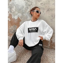 Nasa Baskılı Renkli Sweatshirt Siyah