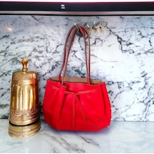 Estee Lauder. Kırmızı Deri Omuz Çantası-genişlik-42-derinlik-37-vintage Açık Kırmızı