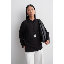 Kadriye Baştürk Yırtmaçlı Polo Yaka Sweatshirt Siyah
