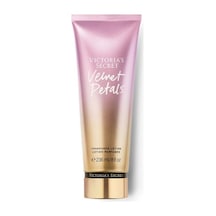 Victoria's Secret Velvet Petals New Collection Kadın Vücut Losyonu 236 ML