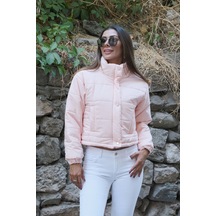 Keyifli Moda Kadın Pudra Dik Yaka Çıtçıtlı Fermuarlı Kısa Şişme Mont - 42 Pudra
