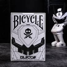 Bicycle Quiccs Ghost White Beyaz Premium Oyun Kağıdı İskambil Kartları Destesi
