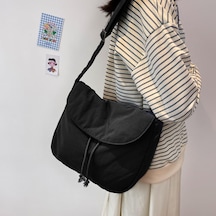 Kabarık Çapraz Askılı Çanta Kadın, Şişme Kanvas Tote Çanta Hilal Çanta Hobos Çapraz Askılı Çanta Taşınabilir Haberci Çantası Siyah A424 Siyah