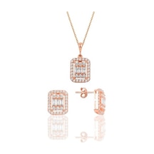 Gümüş Rose Baget Taşlı Ikili Set Gümüş Rose Baget Taşlı Ikili Set