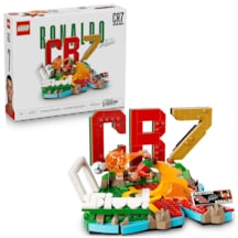 LEGO® Editions Cristiano Ronaldo – Unutulmaz Futbol Anları 43012 - 10 Yaş ve Üzeri Çocuklar için Dekoratif Futbol Modeli Yapım Seti (490 Parça)