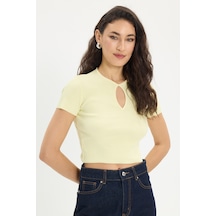 Tudors Kadın Slim Fit Dar Kesim %100 Pamuk Kısa Kollu Bisiklet Yaka Yeşil Crop-50375