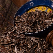 Leblebi Çarşısı Çiğ Ayçekirdeği 1 KG