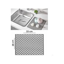 Silikon Kaydırmaz Lavabo Paspası, Gri, 33x28 Cm, Delikli Tasarım, Mutfak Ve Banyo İçin Su Geçiren Tezgah Koruyucu Mat Açık Gri