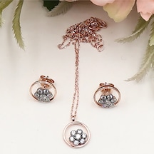 Yuvarlak Halka İçinde Elmas Montürlü Papatya Set Rose Gold - Gümüş Yuvarlak Halka İçinde Elmas Montürlü Papatya Set Rose Gold - Gümüş