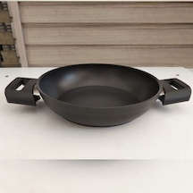 Titanyum Destekli Ultra Dayanıklı Yapışmaz Yüzey Sahan 20 Cm Titanyum Destekli Ultra Dayanıklı Yapışmaz Yüzey Sahan 20 Cm
