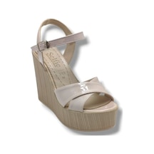Selfie 4285-26 Rugan Çapraz Bant Yüksek Dolgu Taban Fashion Kadın Sandalet 11cm Bej