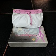 Yves Saint Laurent Makyaj Çantası