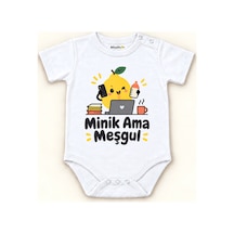 Beyaz - Minik Ama Meşgul