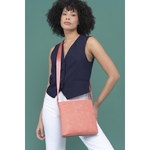 United Colors Of Benetton Bnt-1318 Kadın Çapraz Çanta BNT-1318-R17795 Mercan