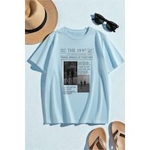 Uyguntarz Unisex The 1997 Travel Baskılı T-shirt Bebe Mavisi